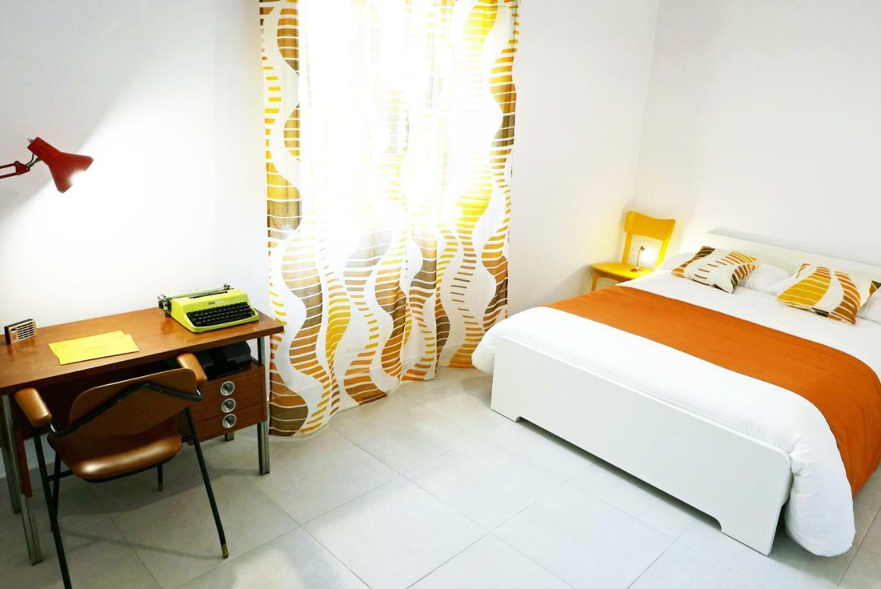 Interno16Holidayhome Наполи Екстериор снимка