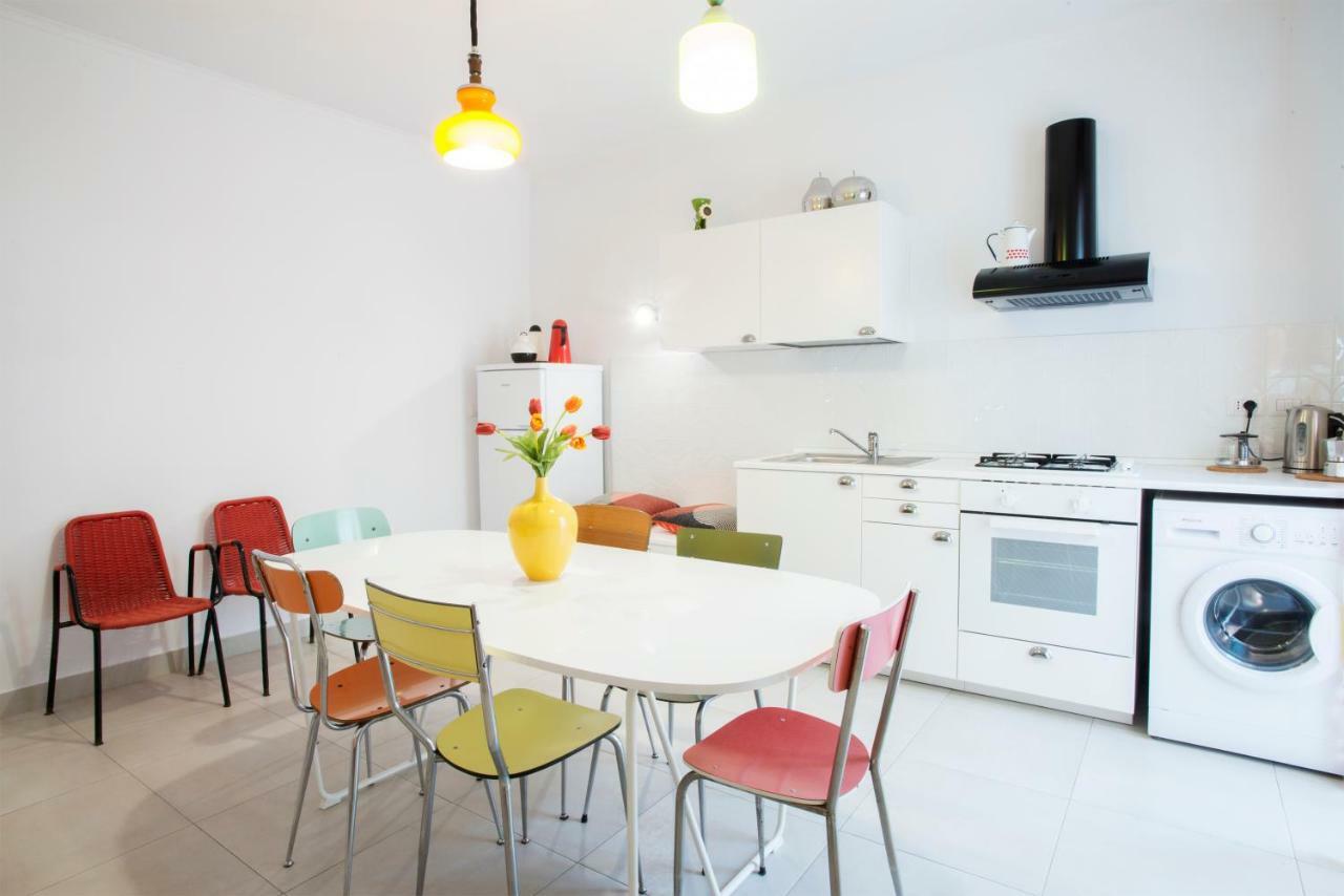 Interno16Holidayhome Наполи Екстериор снимка